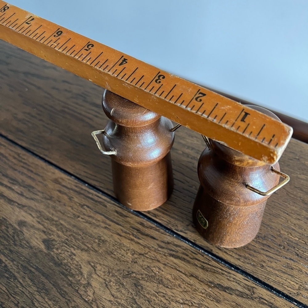 Vintage Wooden Salt Shaker and Pepper Mill Grinder Set 4.5” Tall - Picture 10 of 10